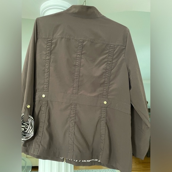 Zenergy by Chico’s women’s Zebra animal print Brown Utility Jacket Size 3 - Picture 2 of 9